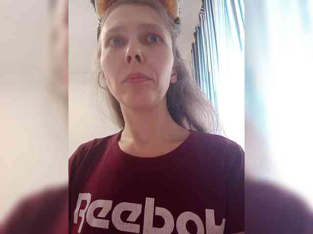 -Queen-Margo- webcam