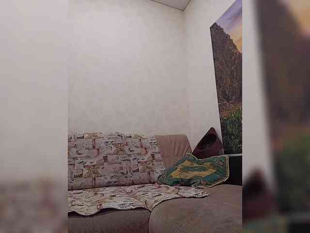 -Queen-Margo- webcam