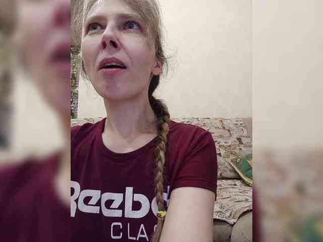 -Queen-Margo- webcam