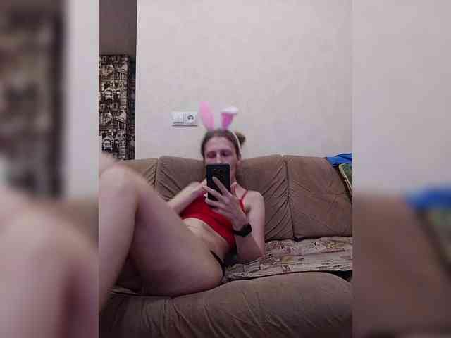 -Queen-Margo- webcam