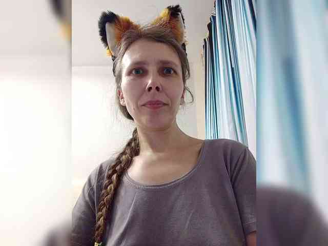 -Queen-Margo- webcam