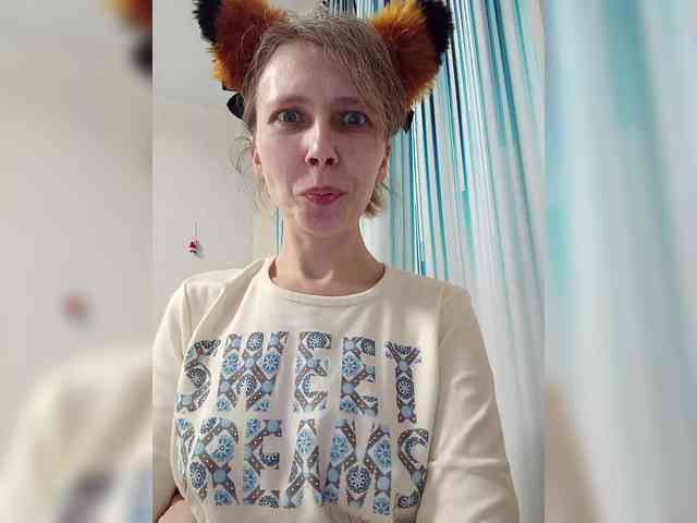 -queen-margo- Live Webcam on BongaCams