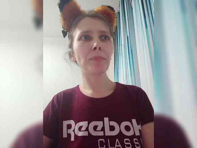 -Queen-Margo- webcam