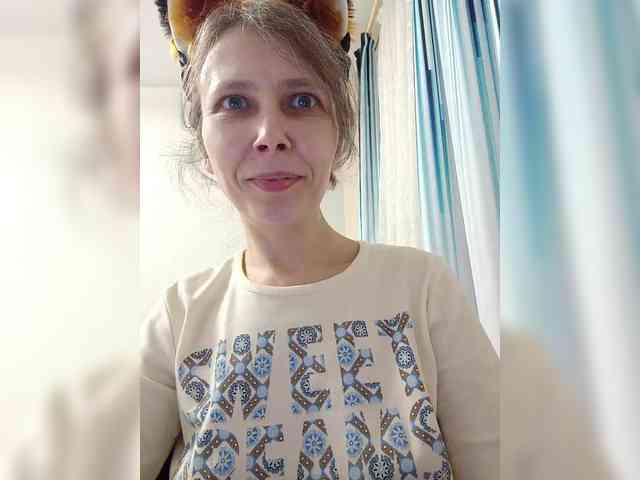 -Queen-Margo- webcam