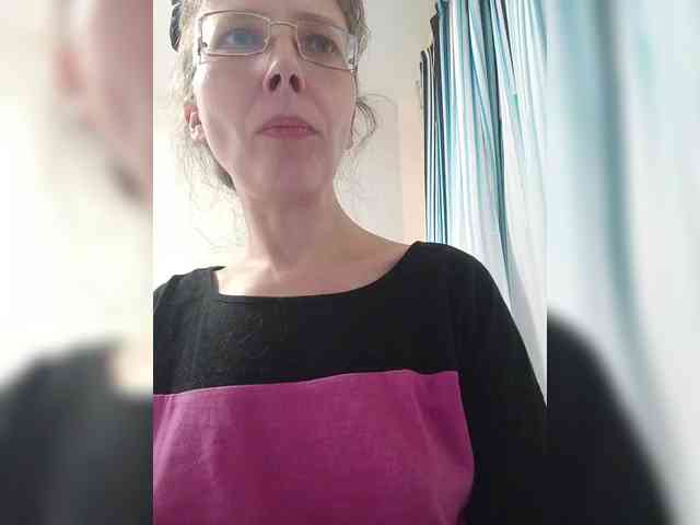 -Queen-Margo- webcam