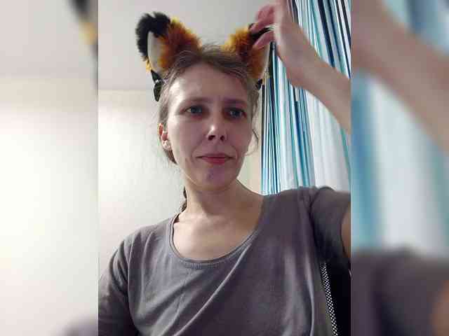 -Queen-Margo- webcam