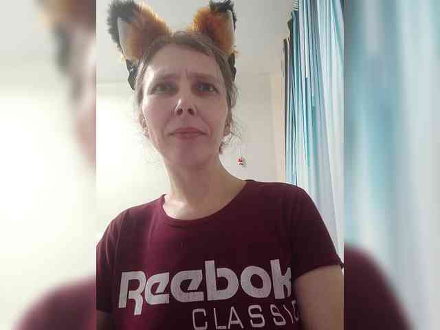 -Queen-Margo- webcam