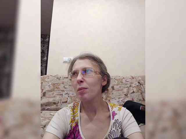 -Queen-Margo- webcam