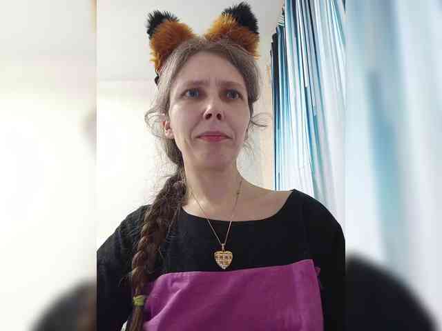 -Queen-Margo- webcam