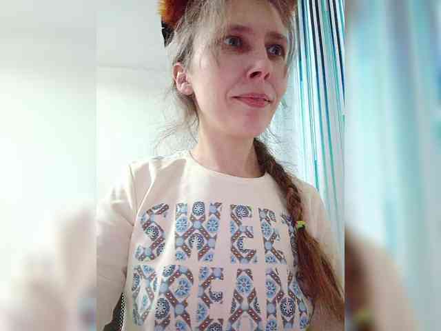 -Queen-Margo- webcam