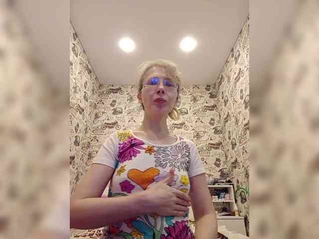 -queen-margo- -queen-margo-