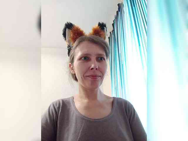 -Queen-Margo- webcam