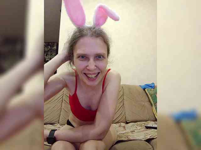 -Queen-Margo- webcam
