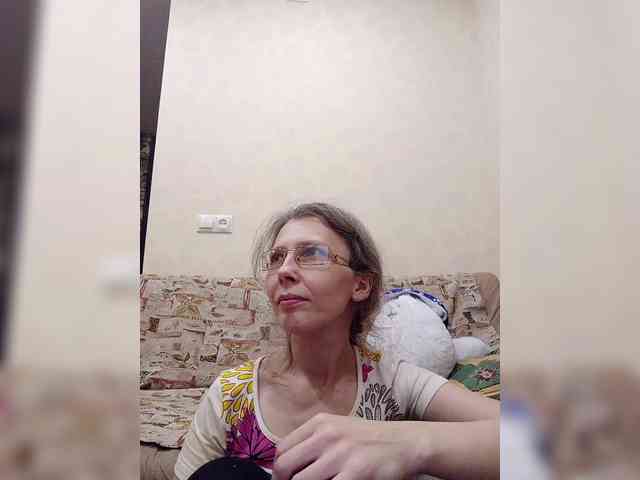 -Queen-Margo- webcam