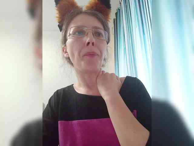 -Queen-Margo- webcam