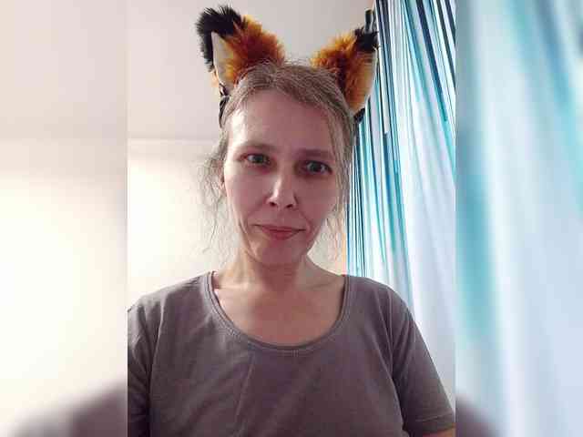 -Queen-Margo- webcam