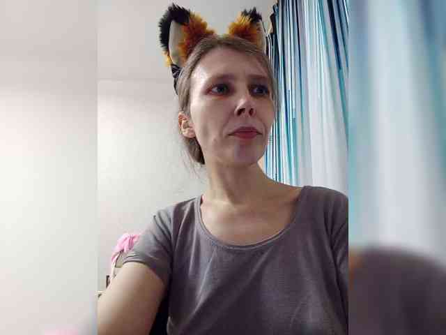 -Queen-Margo- webcam