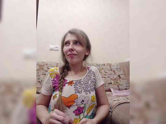 -Queen-Margo- webcam