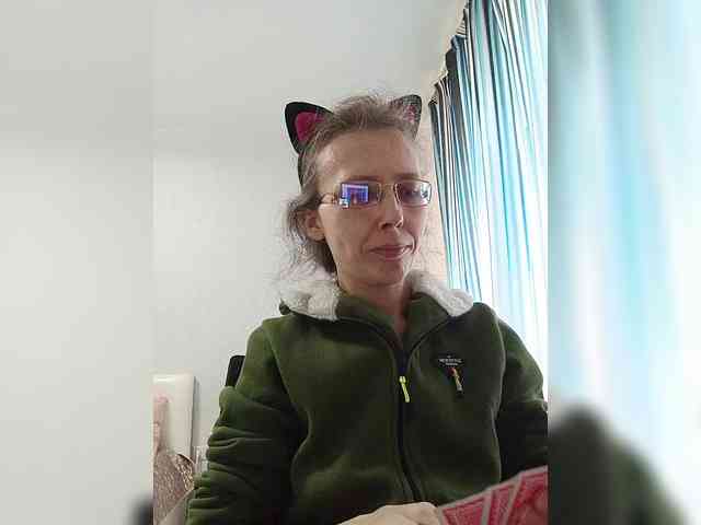 -Queen-Margo- webcam