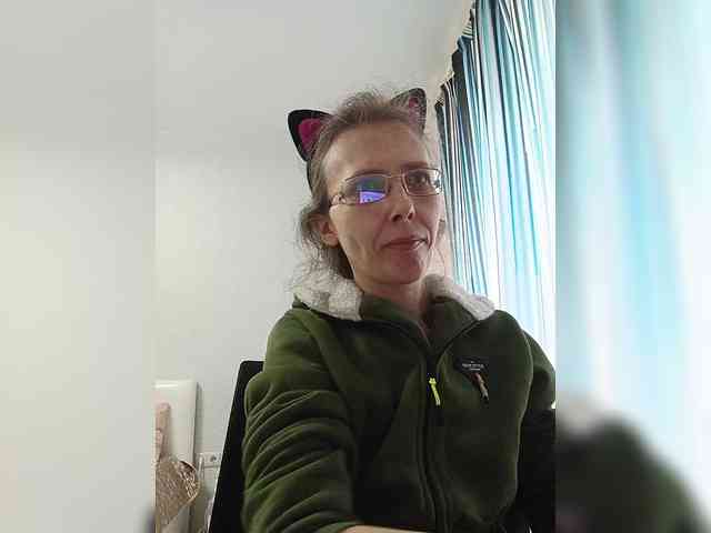 chat live sex -queen-margo-