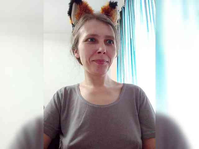 -Queen-Margo- webcam