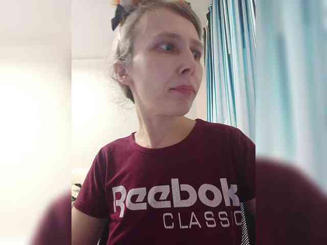 -Queen-Margo- webcam