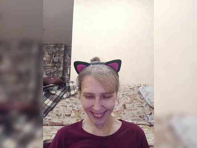 -Queen-Margo- webcam