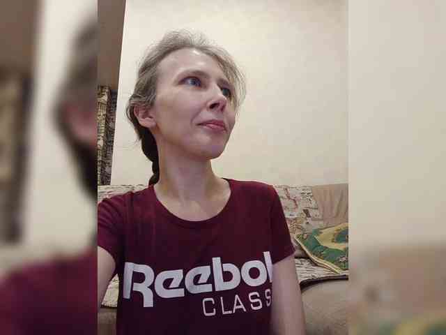 -Queen-Margo- webcam