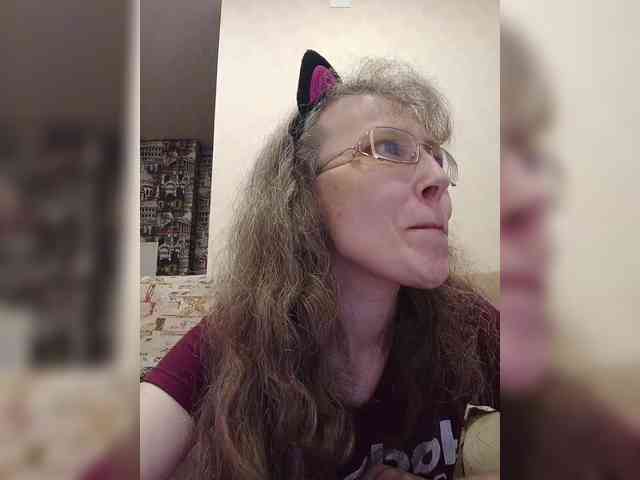 -Queen-Margo- webcam