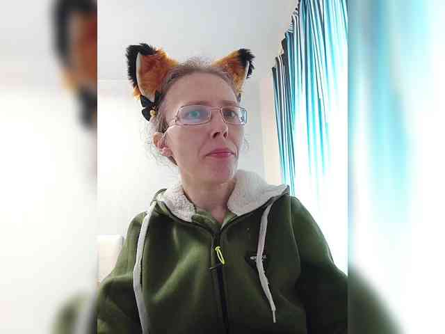 -Queen-Margo- webcam