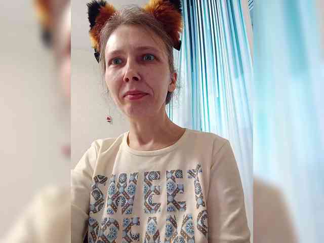 -Queen-Margo- webcam