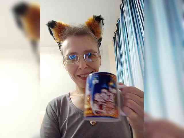 -Queen-Margo- webcam