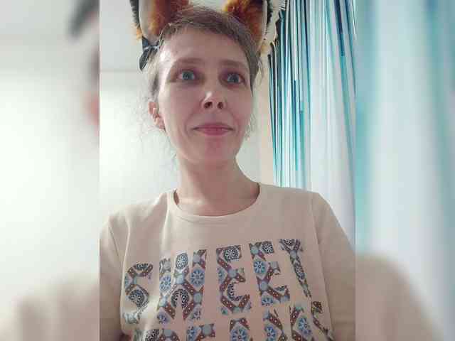 -Queen-Margo- webcam