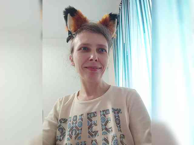 -Queen-Margo- webcam