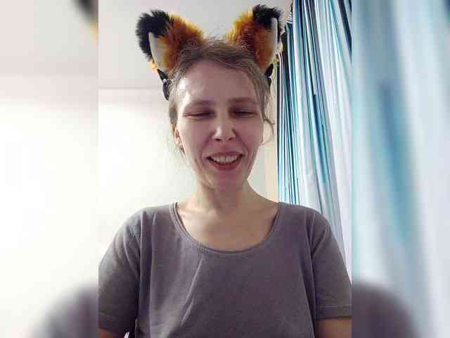 -Queen-Margo- webcam