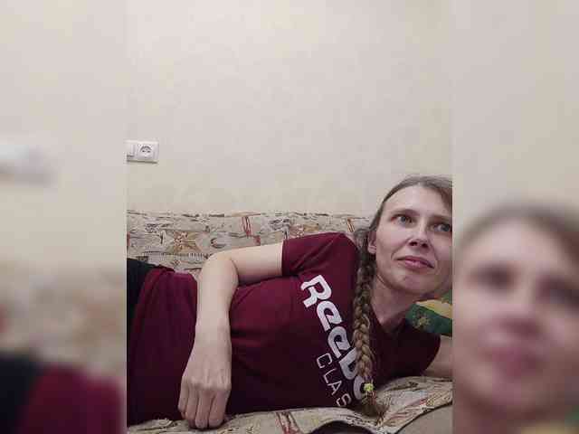 -Queen-Margo- webcam