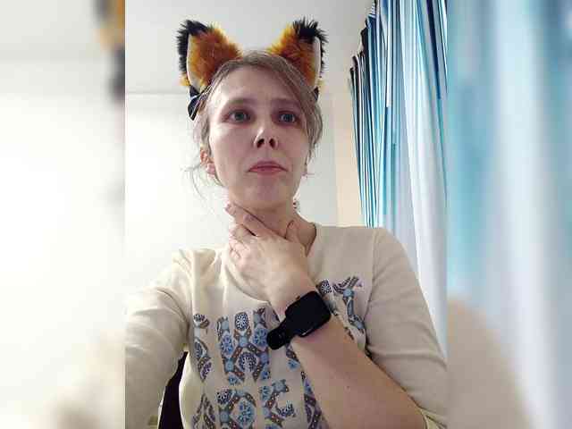 -Queen-Margo- webcam