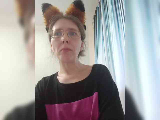 -Queen-Margo- webcam