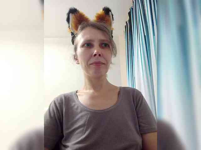 -Queen-Margo- webcam