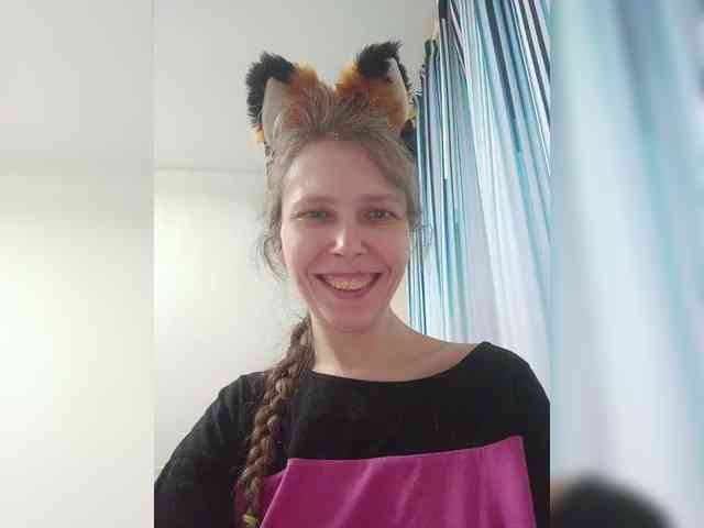 -Queen-Margo- webcam