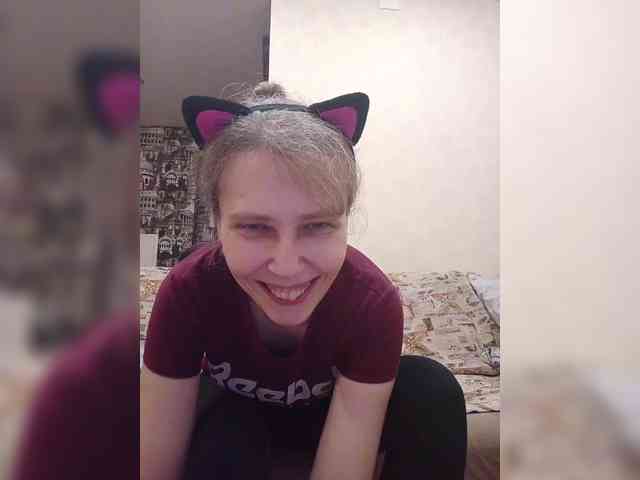 -Queen-Margo- webcam