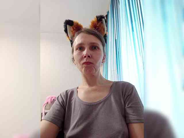 -Queen-Margo- webcam