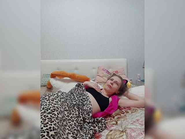 -queen-margo- -queen-margo-