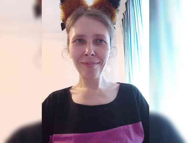 -Queen-Margo- webcam