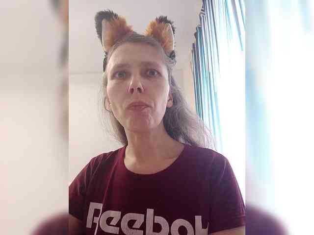 -Queen-Margo- webcam