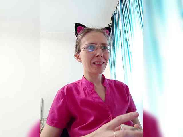 -Queen-Margo- webcam