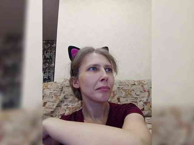 -Queen-Margo- webcam