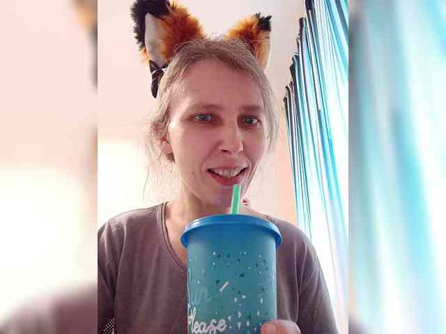 -Queen-Margo- webcam