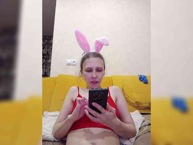 -Queen-Margo- webcam
