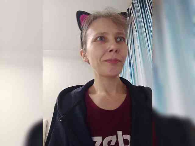 -Queen-Margo- webcam